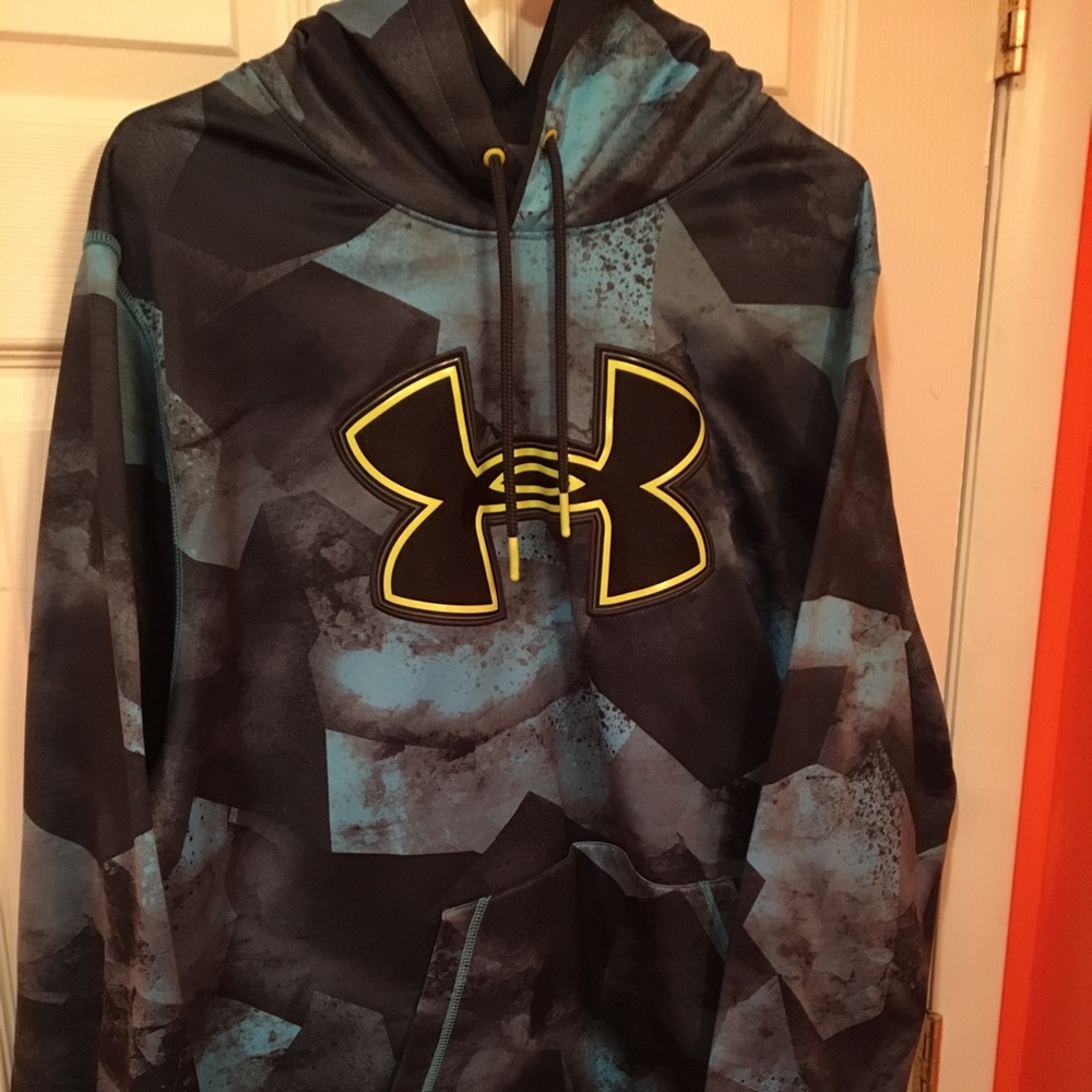 Under armour blue camo hoody